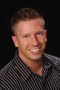 Gay Realtor Chris Schlenkerman