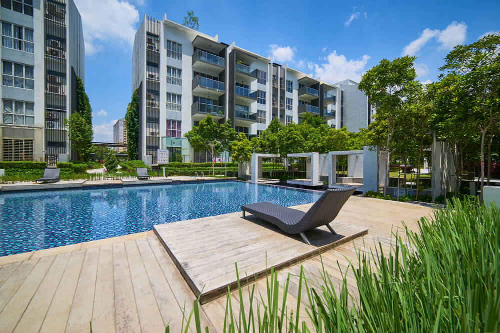 Buying a Condominium? 4 Tips before Purchasing In an HOA (Home Owners Association)